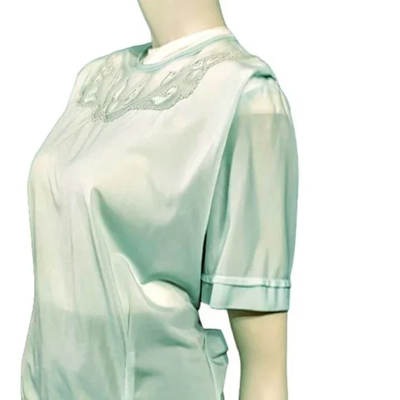 1950s Vintage Mint Green Nylon Short Sleeve Blouse With Yoke Designs Extra Large - Picture 4 of 7